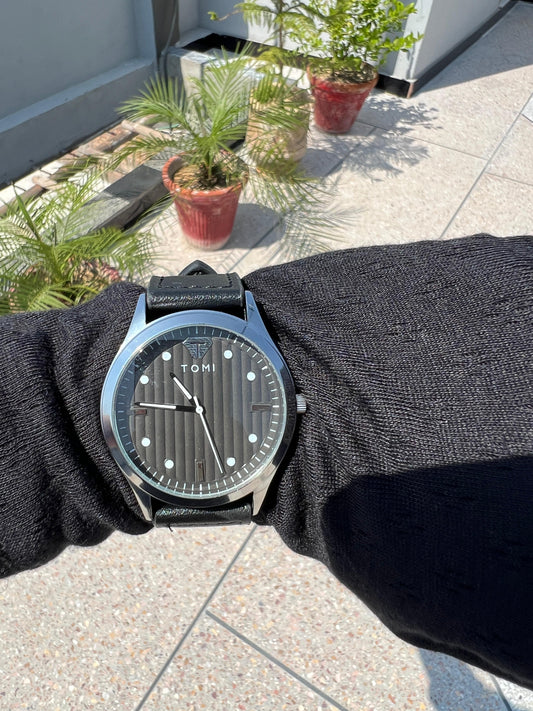 TOMI Classic Leather Watch – Black & Silver Variants